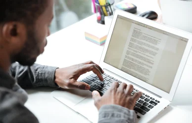 Apprenez à créer un CV qui attire l'attention