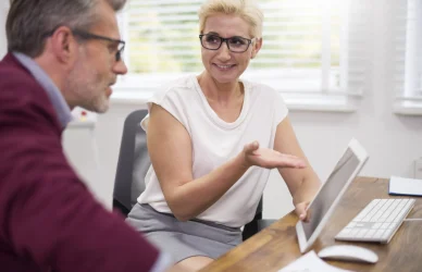 Comment trouver un emploi après 40 ou 50 ans